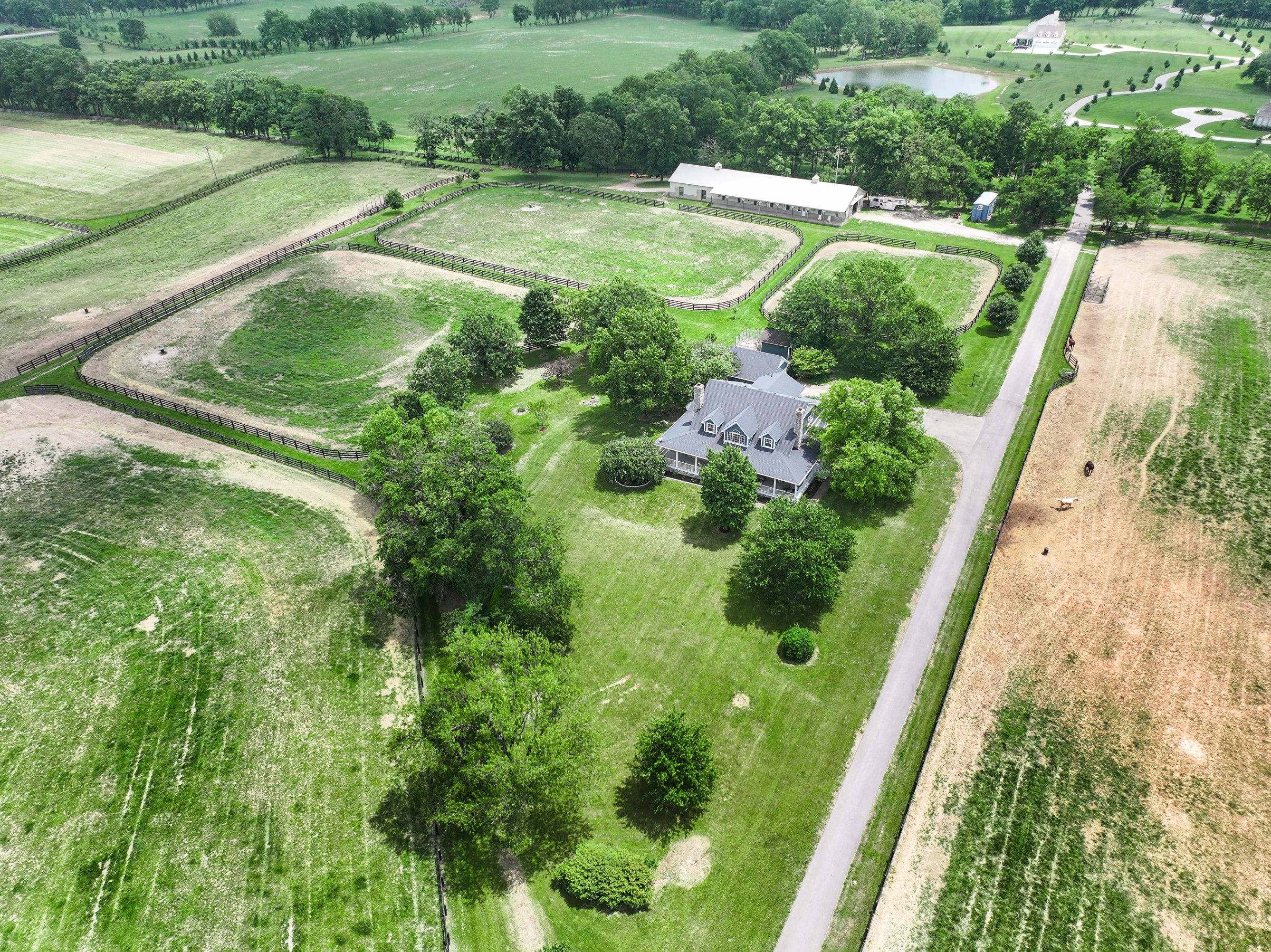 1368 Keene South Elkhorn Road - 物件實景