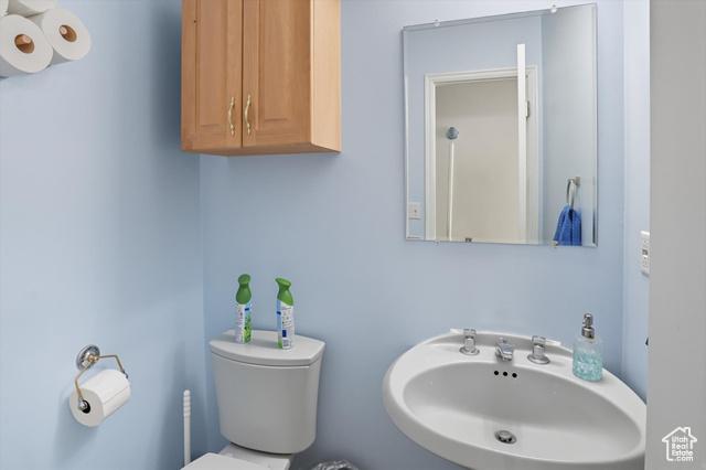 Brigham City, Utah, 84302, United States, 6 Bedrooms Bedrooms, ,4 BathroomsBathrooms,Residential,For Sale,1984055