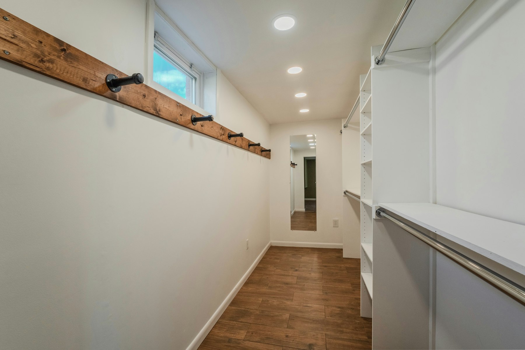 707 Wage Drive SW, Leesburg, VA, 20175 - 物件實景