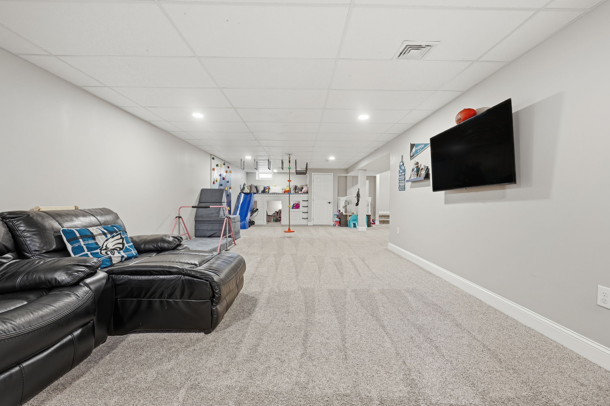 Egg Harbor Township, New Jersey, 08234, United States, 4 Bedrooms Bedrooms, ,3 BathroomsBathrooms,Residential,For Sale,1997774