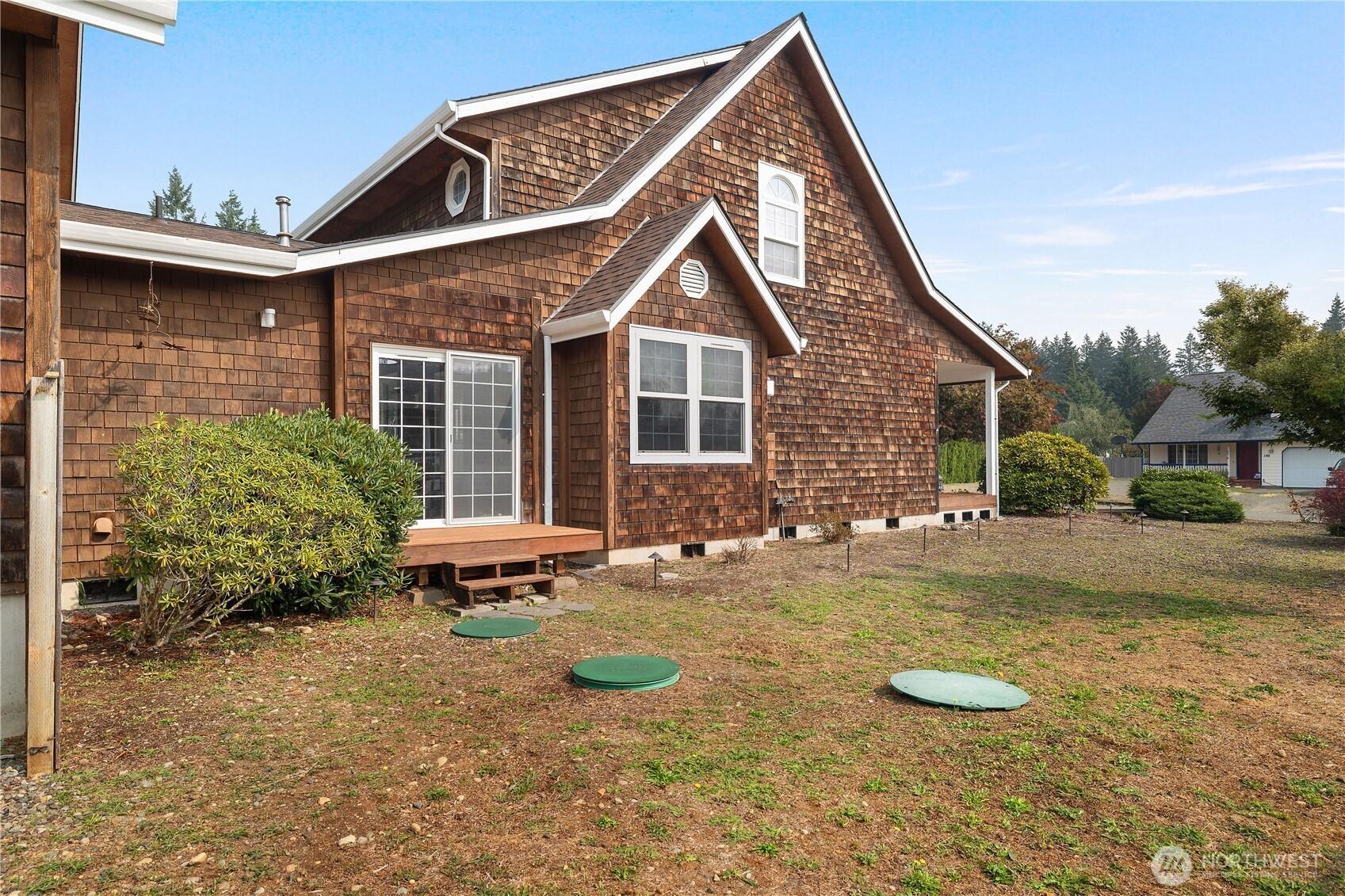 SHELTON, Washington, 98584, United States, 4 Bedrooms Bedrooms, ,4 BathroomsBathrooms,Residential,For Sale,1947710