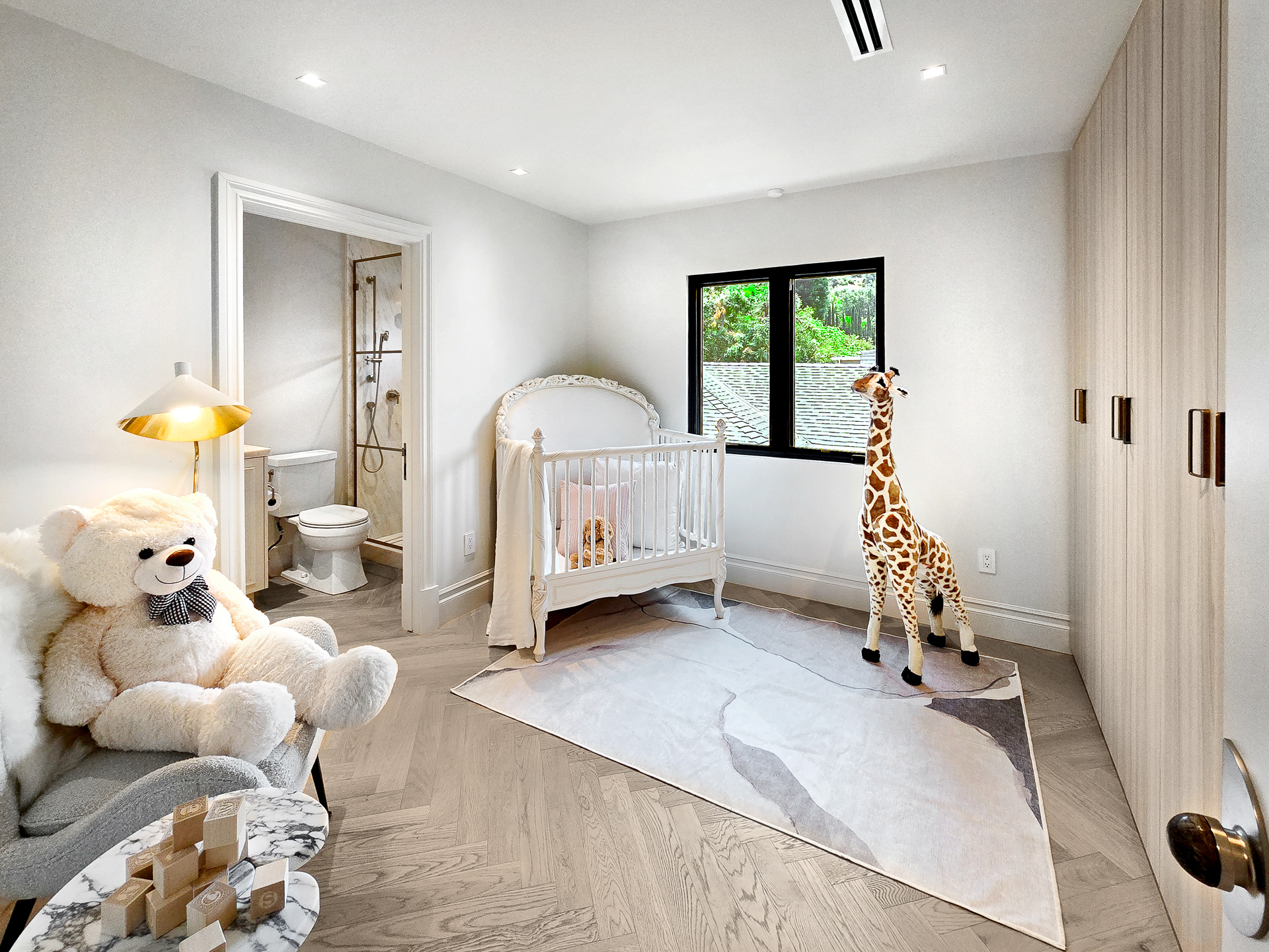  2288 Coldwater Canyon Dr - 物件實景