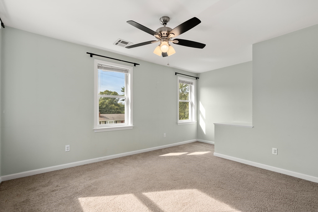 Hudson, Massachusetts, 01749, United States, 3 Bedrooms Bedrooms, ,2 BathroomsBathrooms,Residential,For Sale,1947997