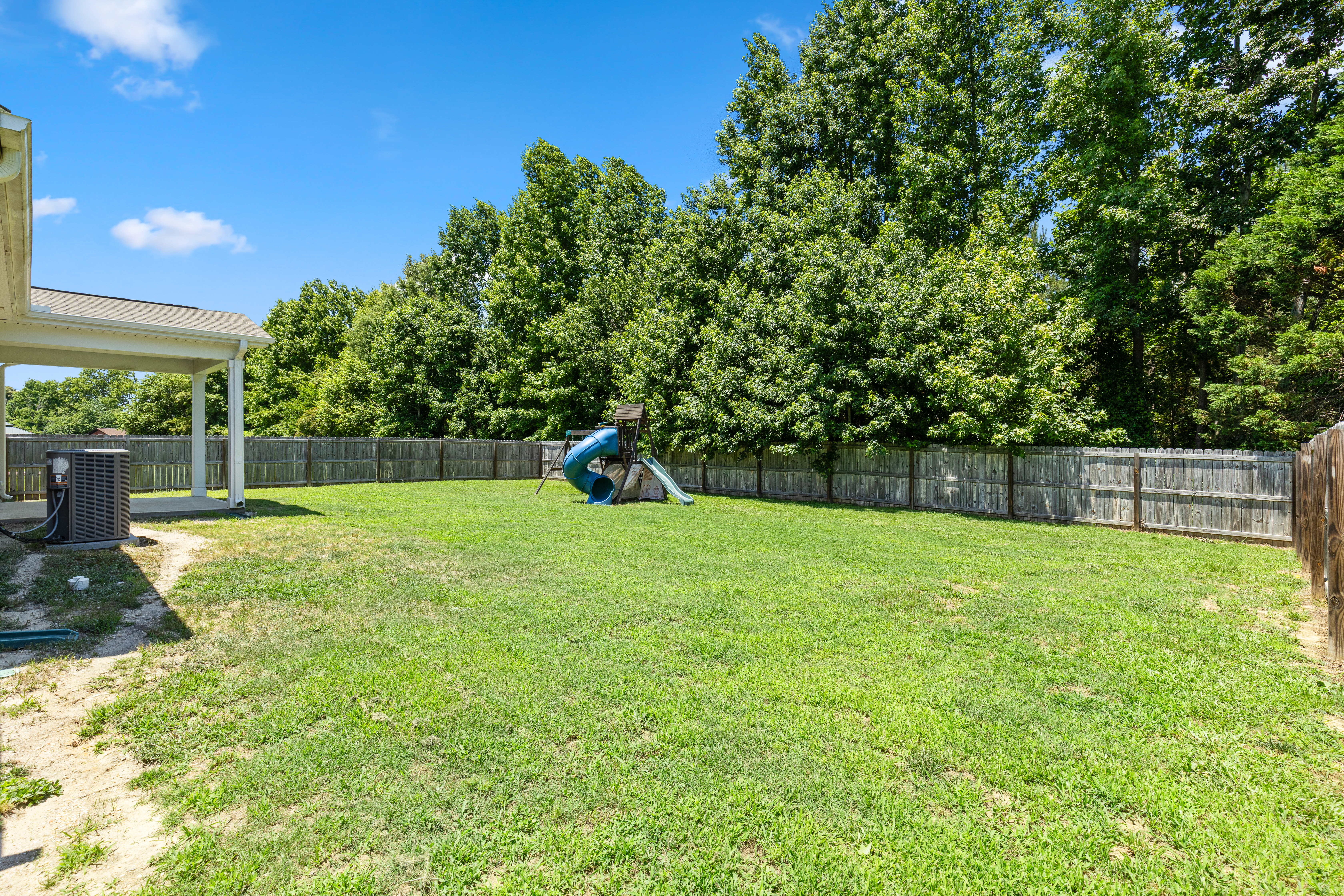  226 Timberline Oak Drive, Goldsboro, NC, 27534 - 物件實景