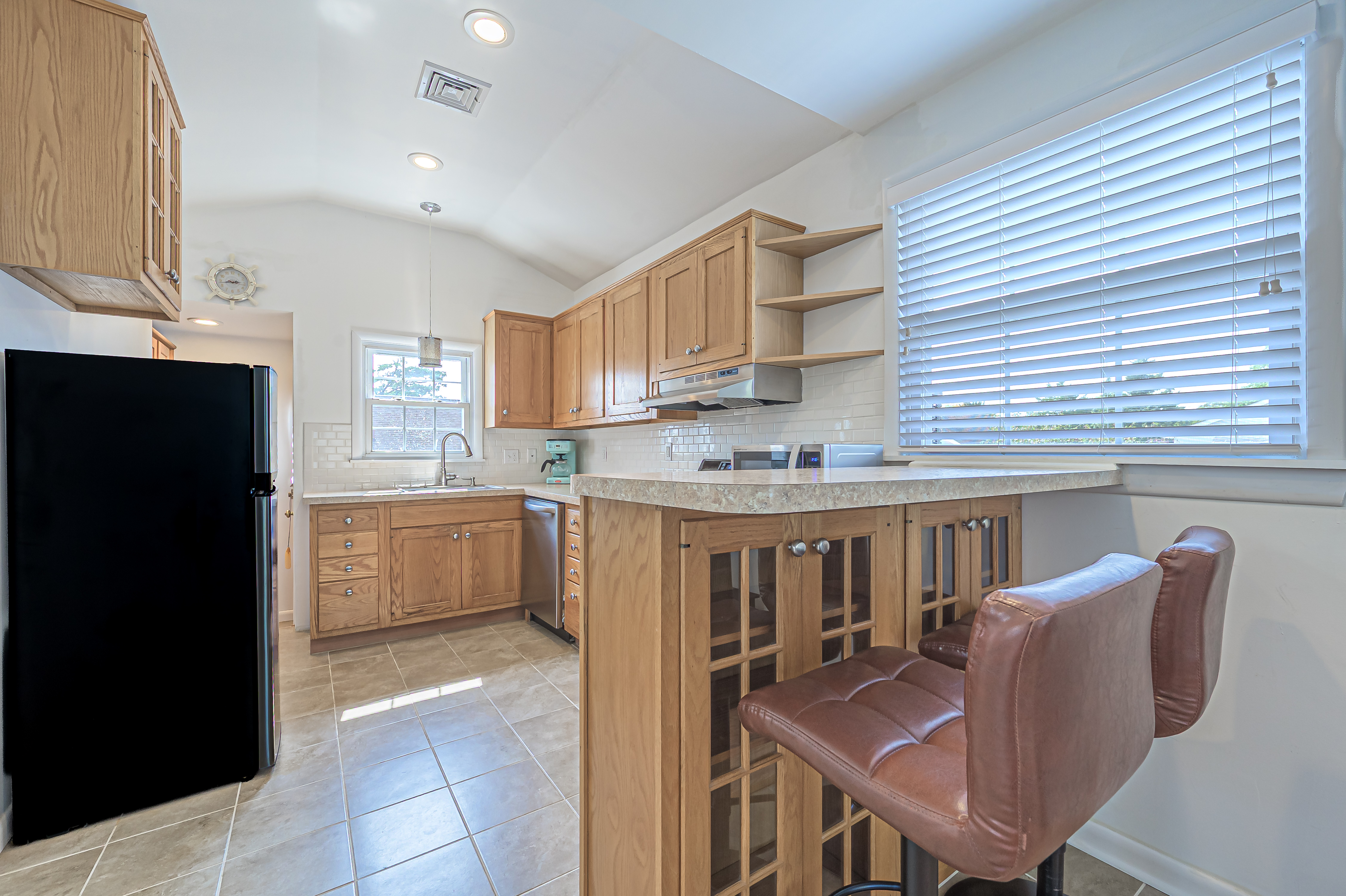 Somers Point, New Jersey, 08244, United States, 3 Bedrooms Bedrooms, ,2 BathroomsBathrooms,Residential,For Sale,1984026