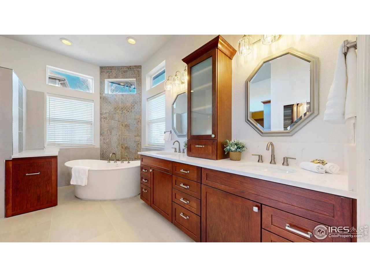 Fort Collins, Colorado, 80525, United States, 5 Bedrooms Bedrooms, ,4 BathroomsBathrooms,Residential,For Sale,1989602