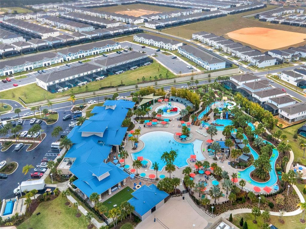 Davenport, Florida, 33897, United States, 10 Bedrooms Bedrooms, ,8 BathroomsBathrooms,Residential,For Sale,1897679