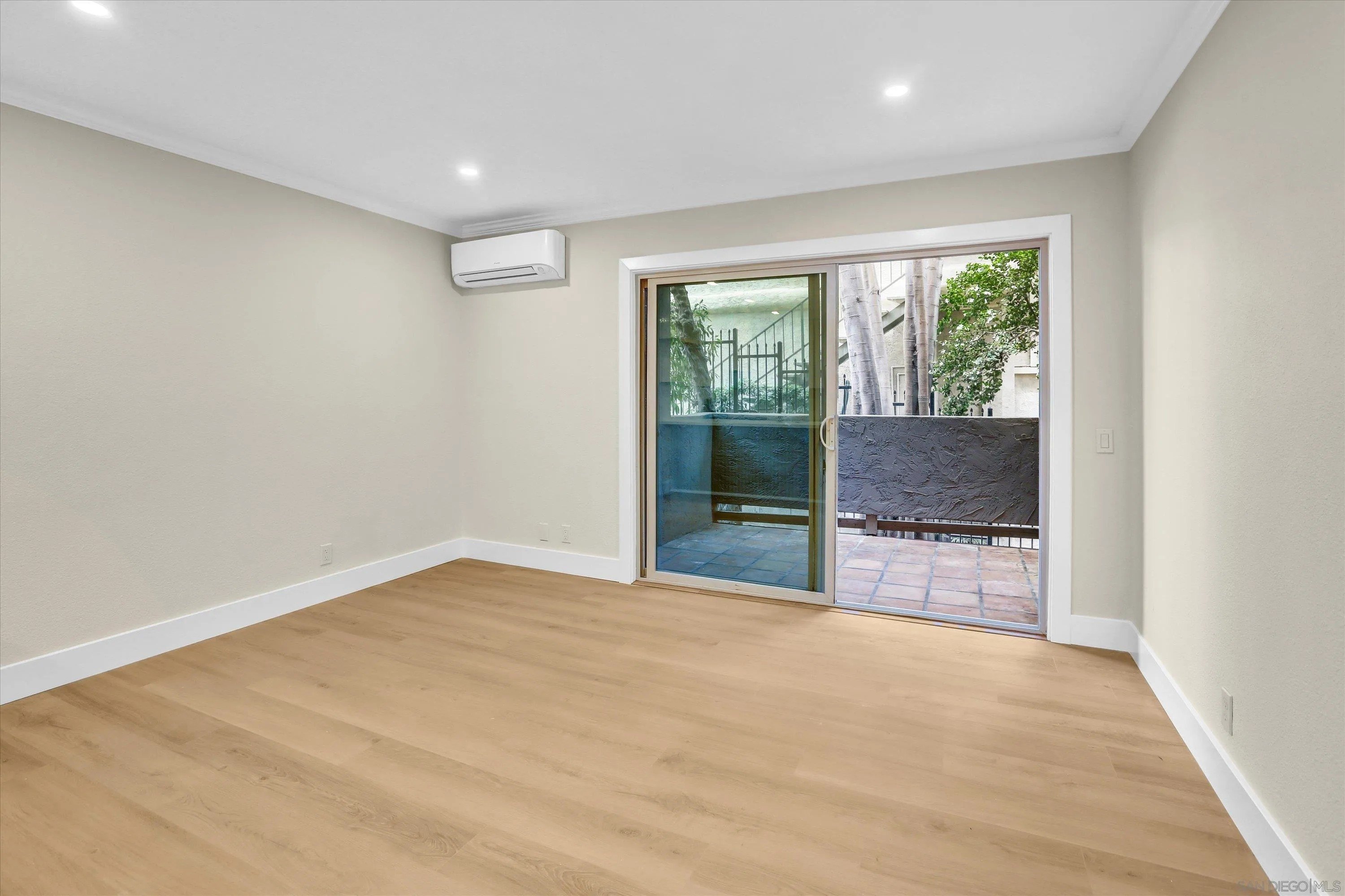 San Diego, California, 92107, United States, 2 Bedrooms Bedrooms, ,1 BathroomBathrooms,Residential,For Sale,1874558