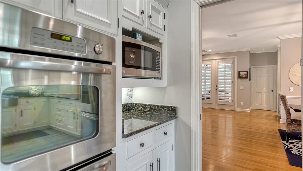 Osprey, Florida, 34229, United States, 3 Bedrooms Bedrooms, ,4 BathroomsBathrooms,Residential,For Sale,1941635