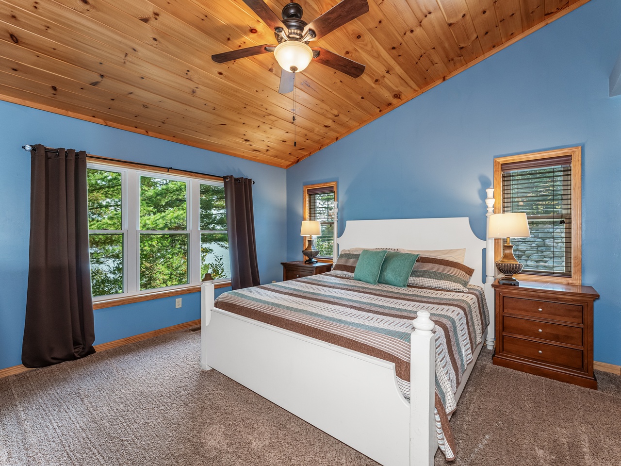 Mercer, Wisconsin, 54547, United States, 3 Bedrooms Bedrooms, ,3 BathroomsBathrooms,Residential,For Sale,1978560