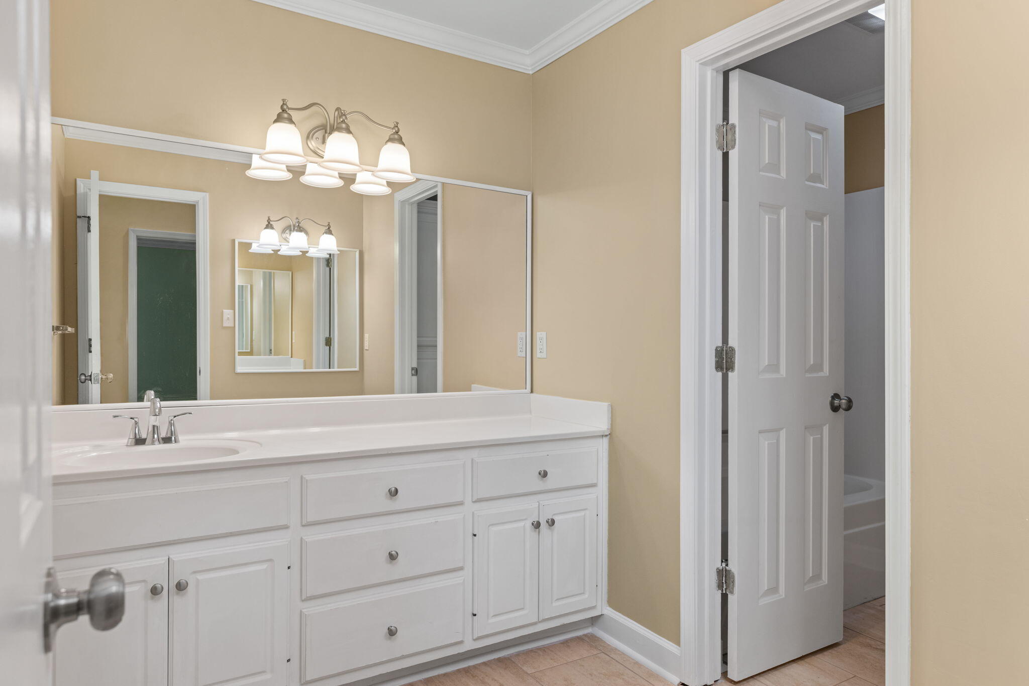 Belden, Mississippi, 38826, United States, 5 Bedrooms Bedrooms, ,4 BathroomsBathrooms,Residential,For Sale,2007757