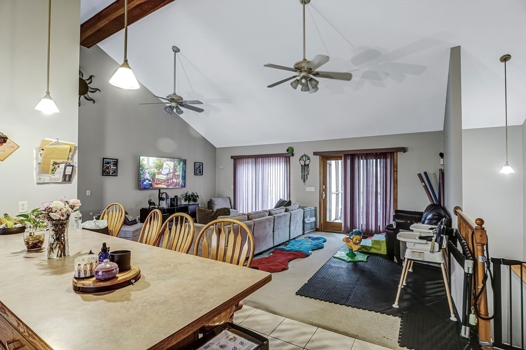 Southbridge, Massachusetts, 01550, United States, 3 Bedrooms Bedrooms, ,3 BathroomsBathrooms,Residential,For Sale,1930417
