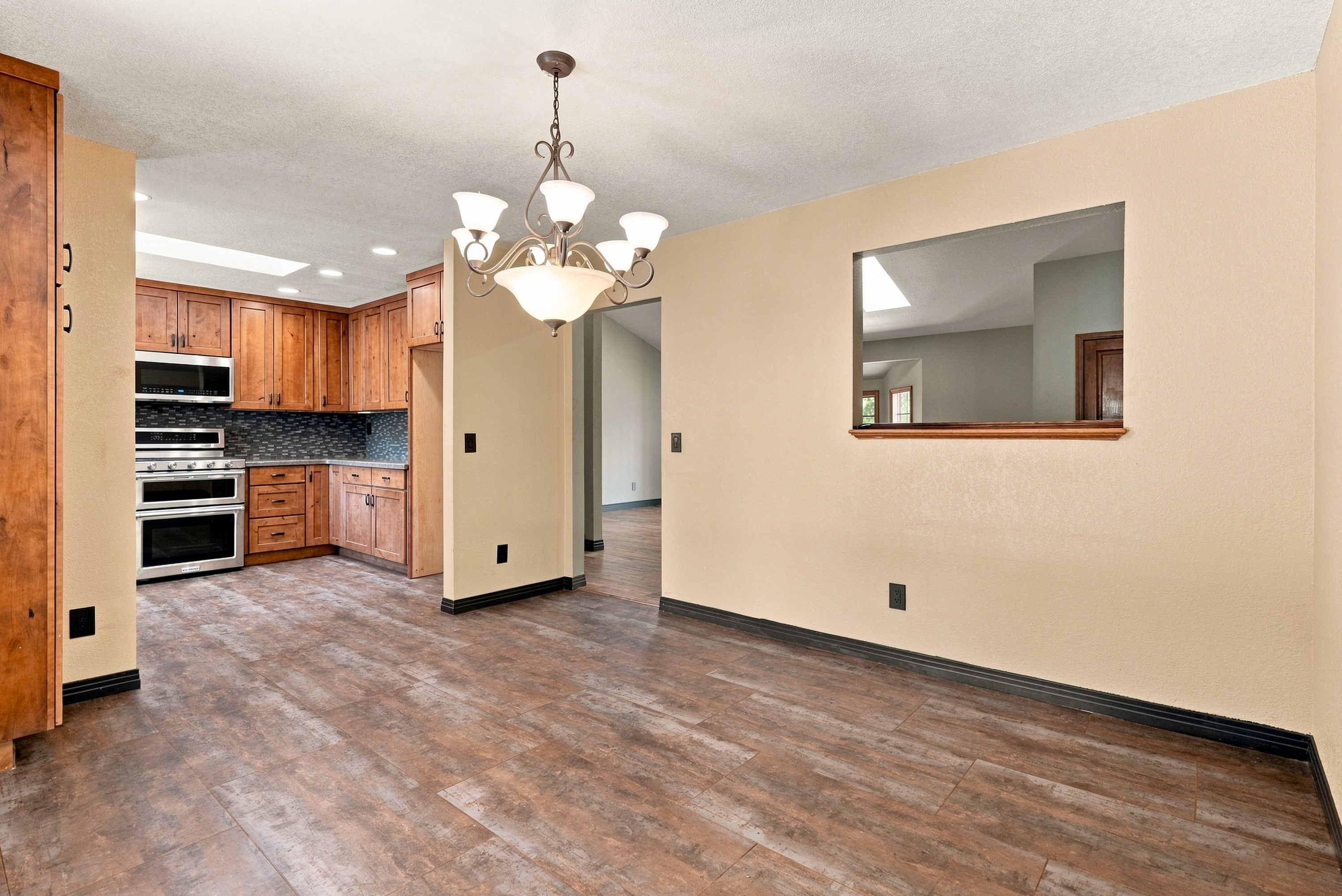  A Custom Multilevel Retreat on the West Side of Paso Robles - 物件實景