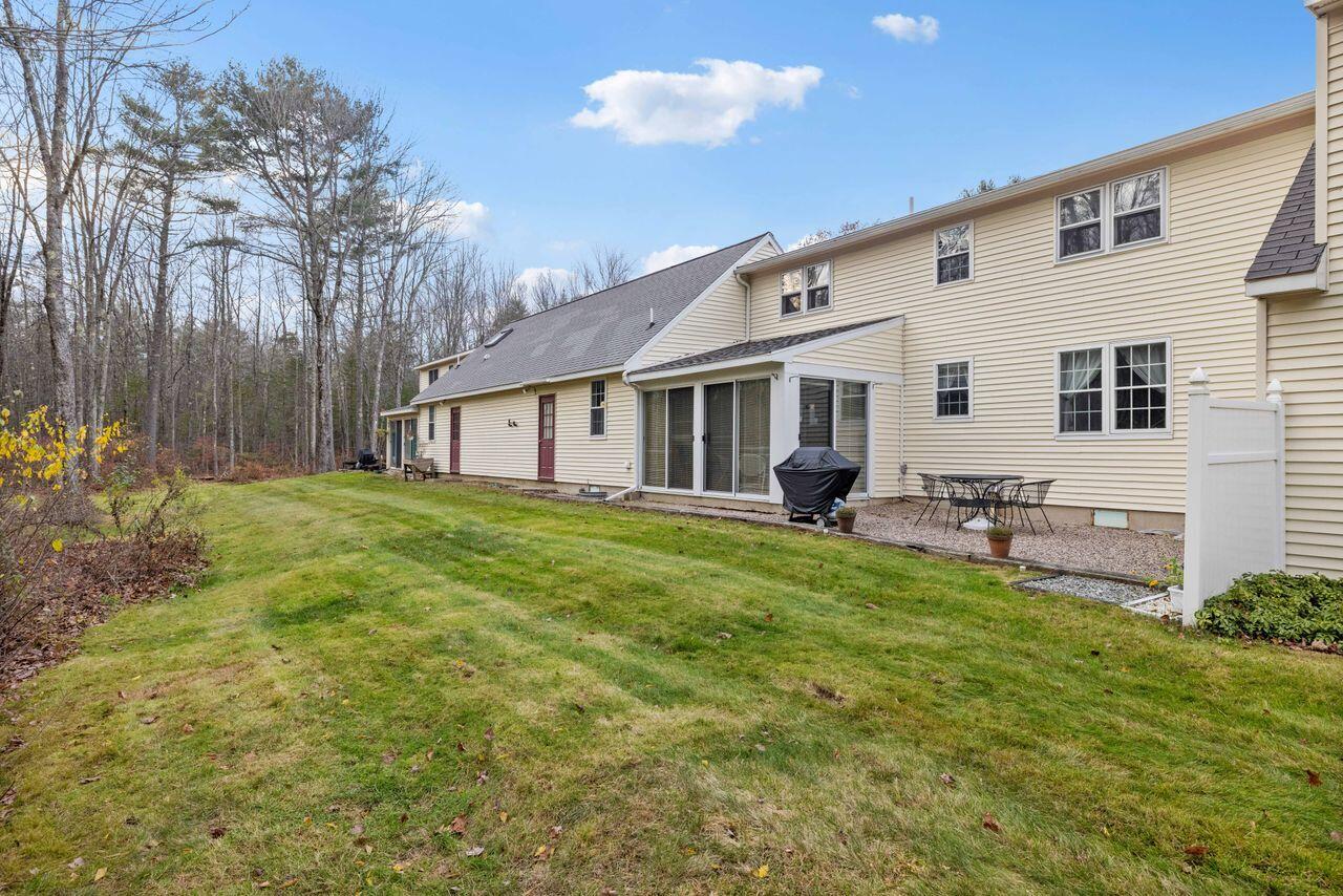 Kennebunk, Maine, 04043, United States, 4 Bedrooms Bedrooms, ,3 BathroomsBathrooms,Residential,For Sale,1989009