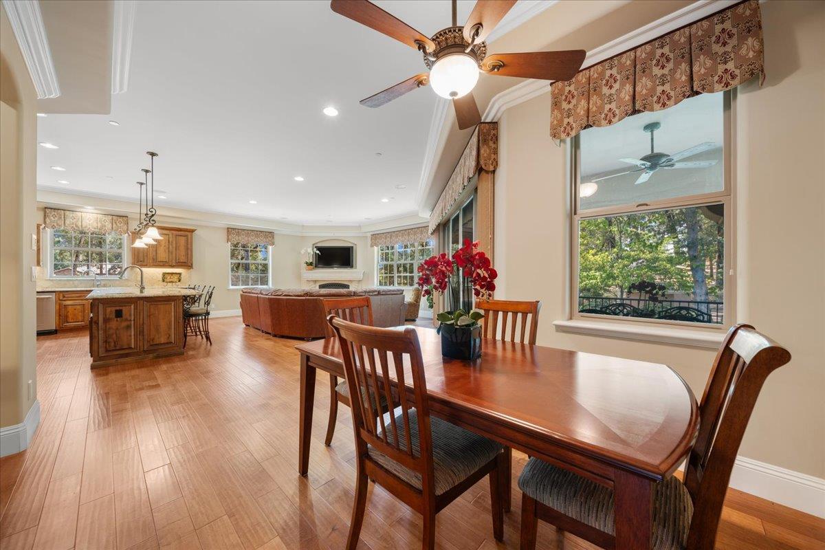 Auburn, California, 95602, United States, 4 Bedrooms Bedrooms, ,4 BathroomsBathrooms,Residential,For Sale,1974114