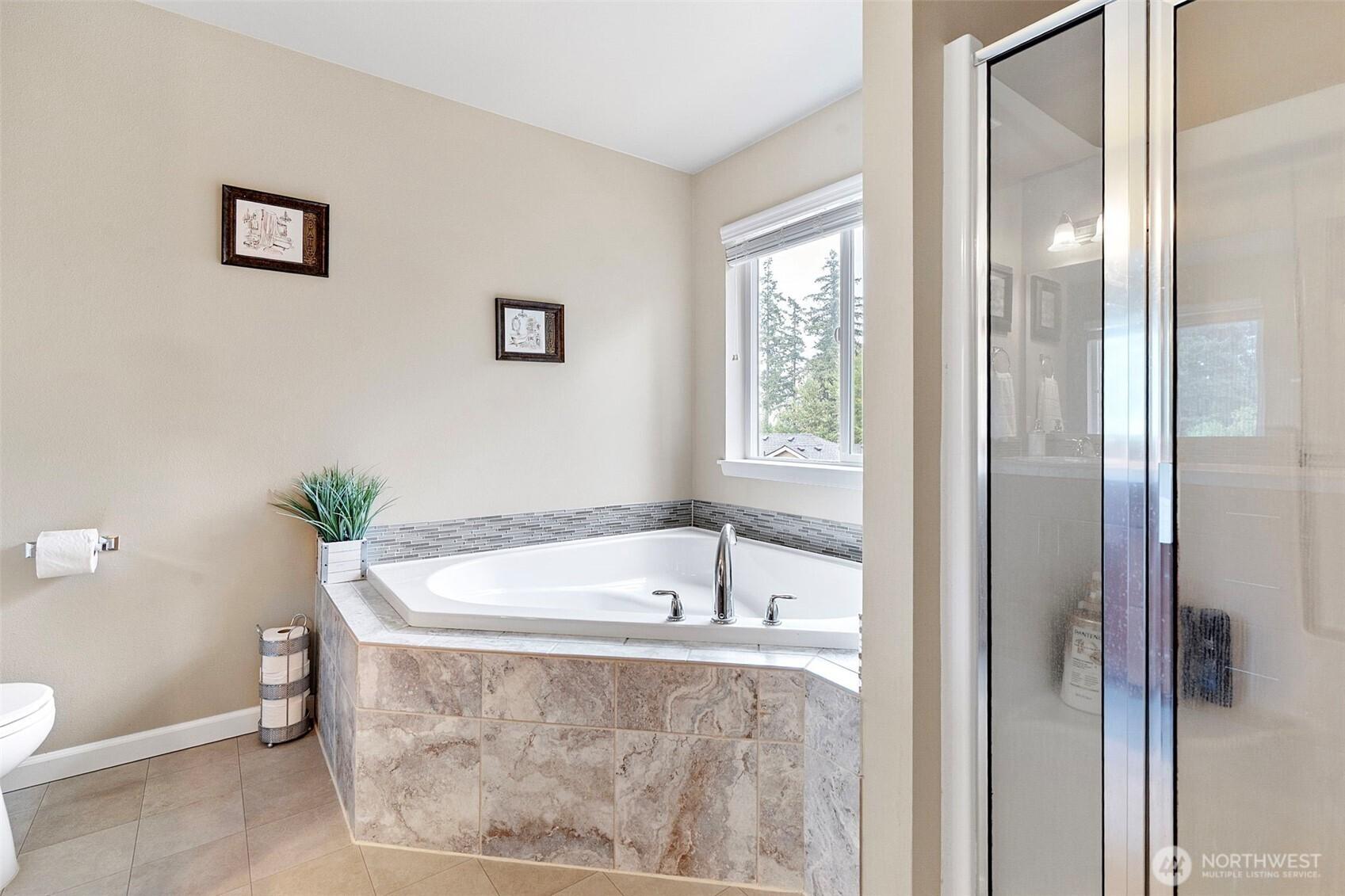 SPANAWAY, Washington, 98387, United States, 4 Bedrooms Bedrooms, ,3 BathroomsBathrooms,Residential,For Sale,1906402
