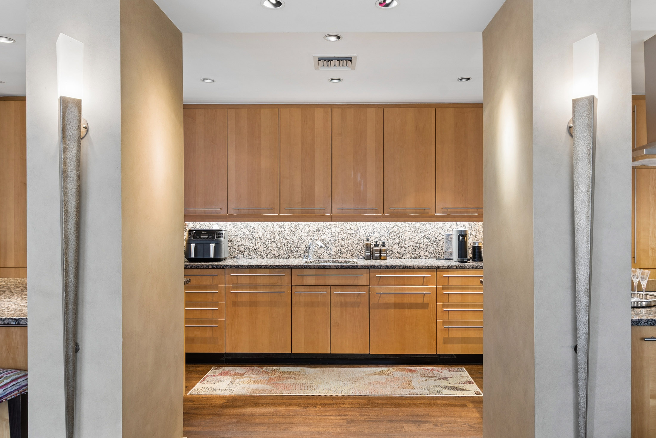  Embrace Midtown Living at Colony House - 物件實景