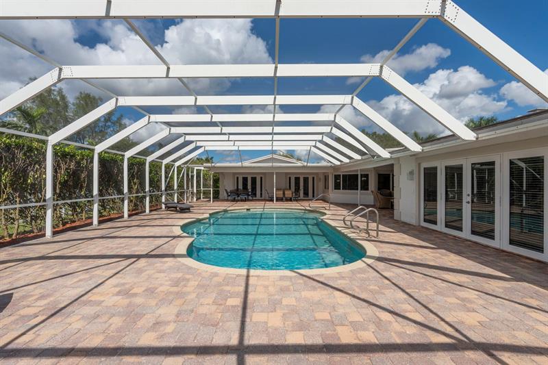 Parkland, Florida, 33067, United States, 5 Bedrooms Bedrooms, ,4 BathroomsBathrooms,Residential,For Sale,1990344