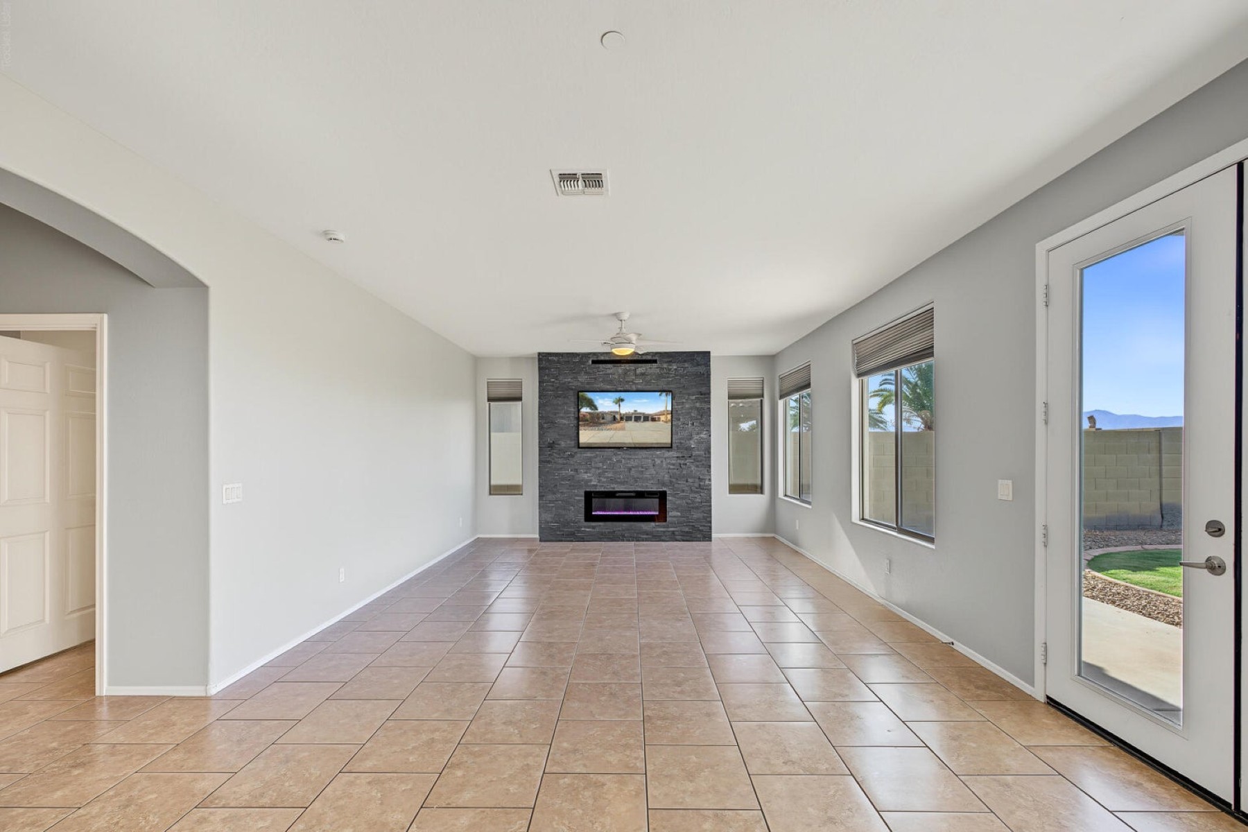  15250 W Pierson Street¦Goodyear, AZ - 物件實景
