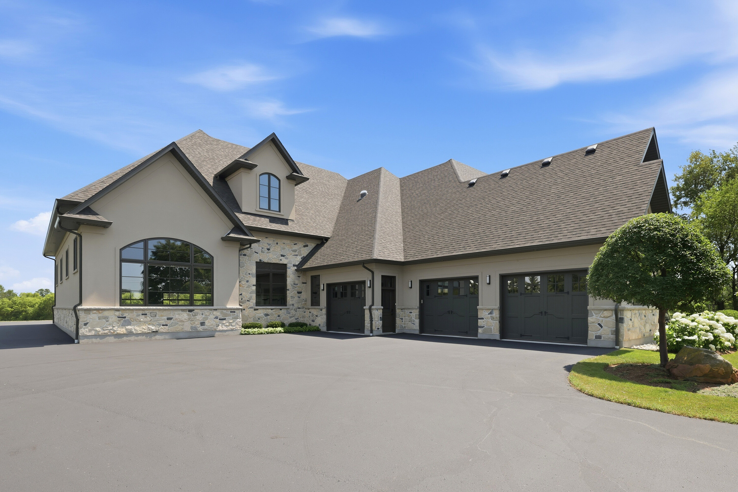  Custom Elegance Home - 物件實景