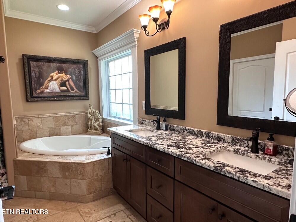 Maryville, Tennessee, 37804, United States, 5 Bedrooms Bedrooms, ,3 BathroomsBathrooms,Residential,For Sale,1927835