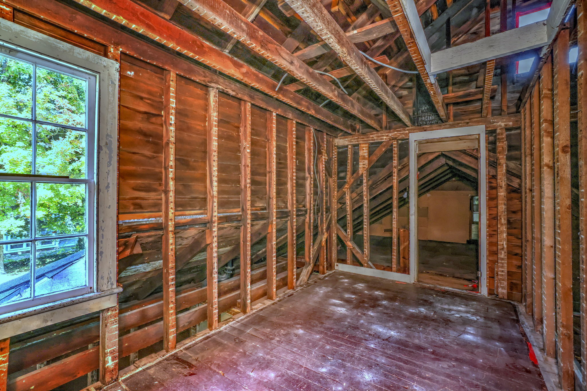 Madison, Connecticut, 06443, United States, 3 Bedrooms Bedrooms, ,1 BathroomBathrooms,Residential,For Sale,1989641