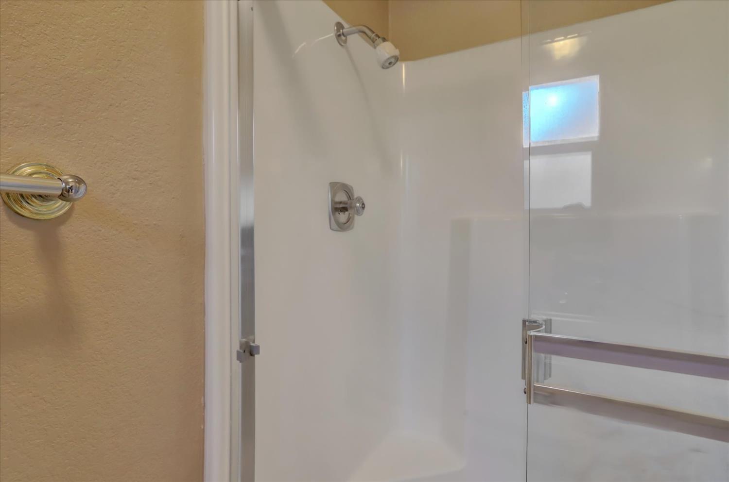 Penn Valley, California, 95946, United States, 3 Bedrooms Bedrooms, ,3 BathroomsBathrooms,Residential,For Sale,2000510