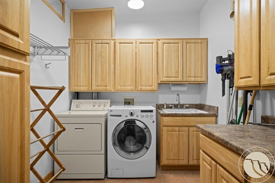 Billings, Montana, 59101, United States, 5 Bedrooms Bedrooms, ,4 BathroomsBathrooms,Residential,For Sale,1977602