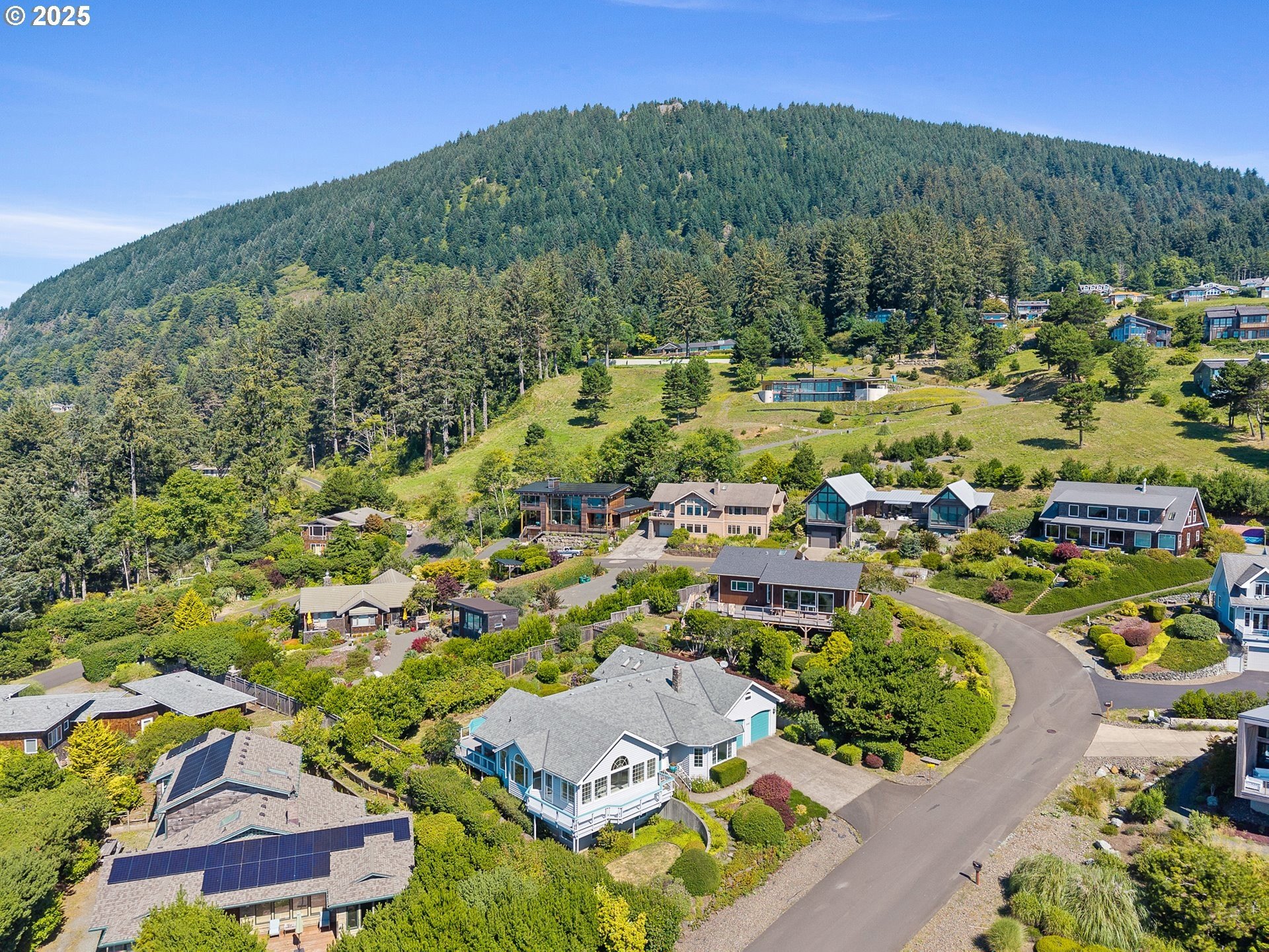 Nehalem, Oregon, 97131, United States, 3 Bedrooms Bedrooms, ,3 BathroomsBathrooms,Residential,For Sale,1926974