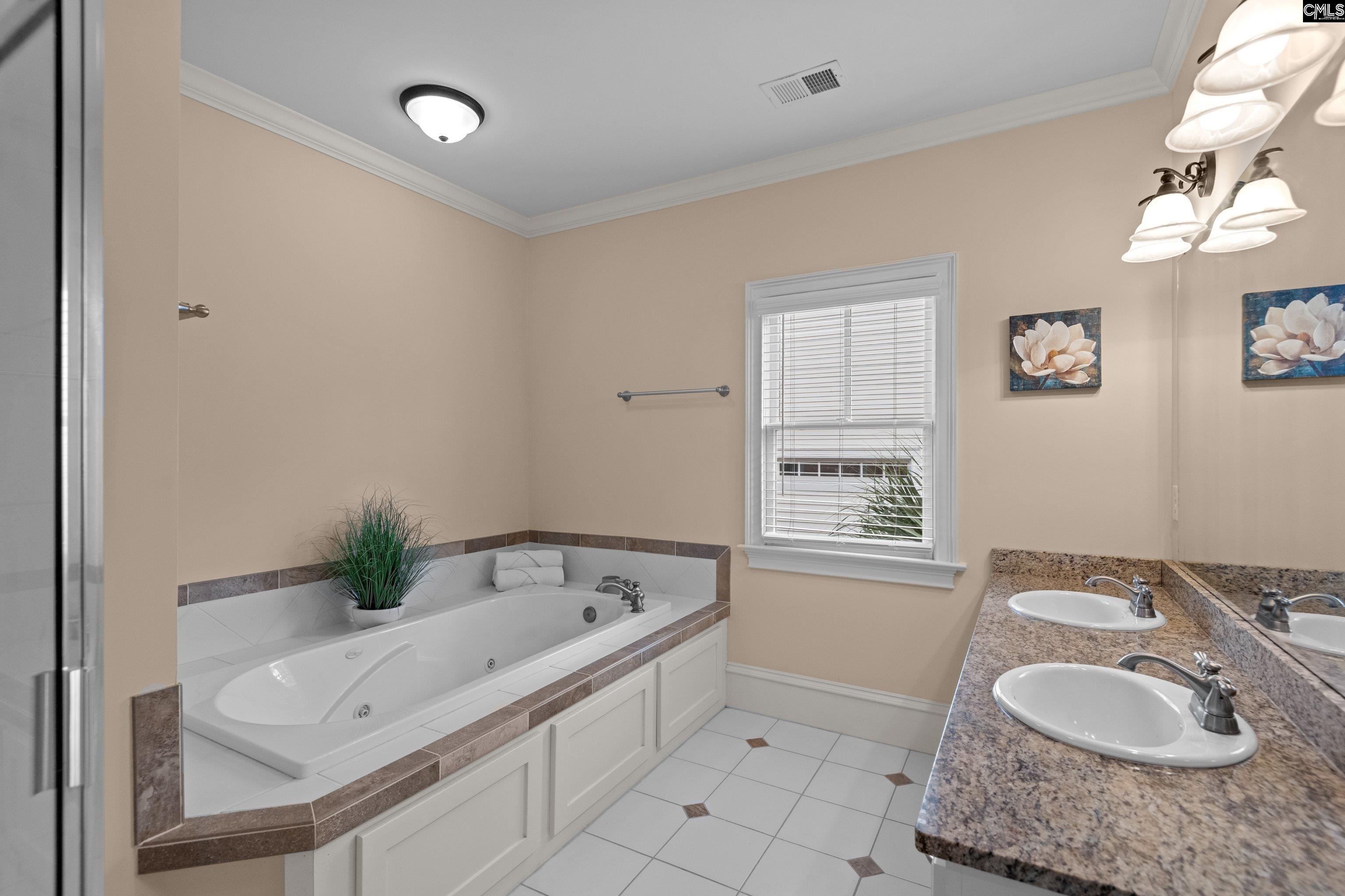 Elgin, South Carolina, 29045, United States, 4 Bedrooms Bedrooms, ,5 BathroomsBathrooms,Residential,For Sale,1924113