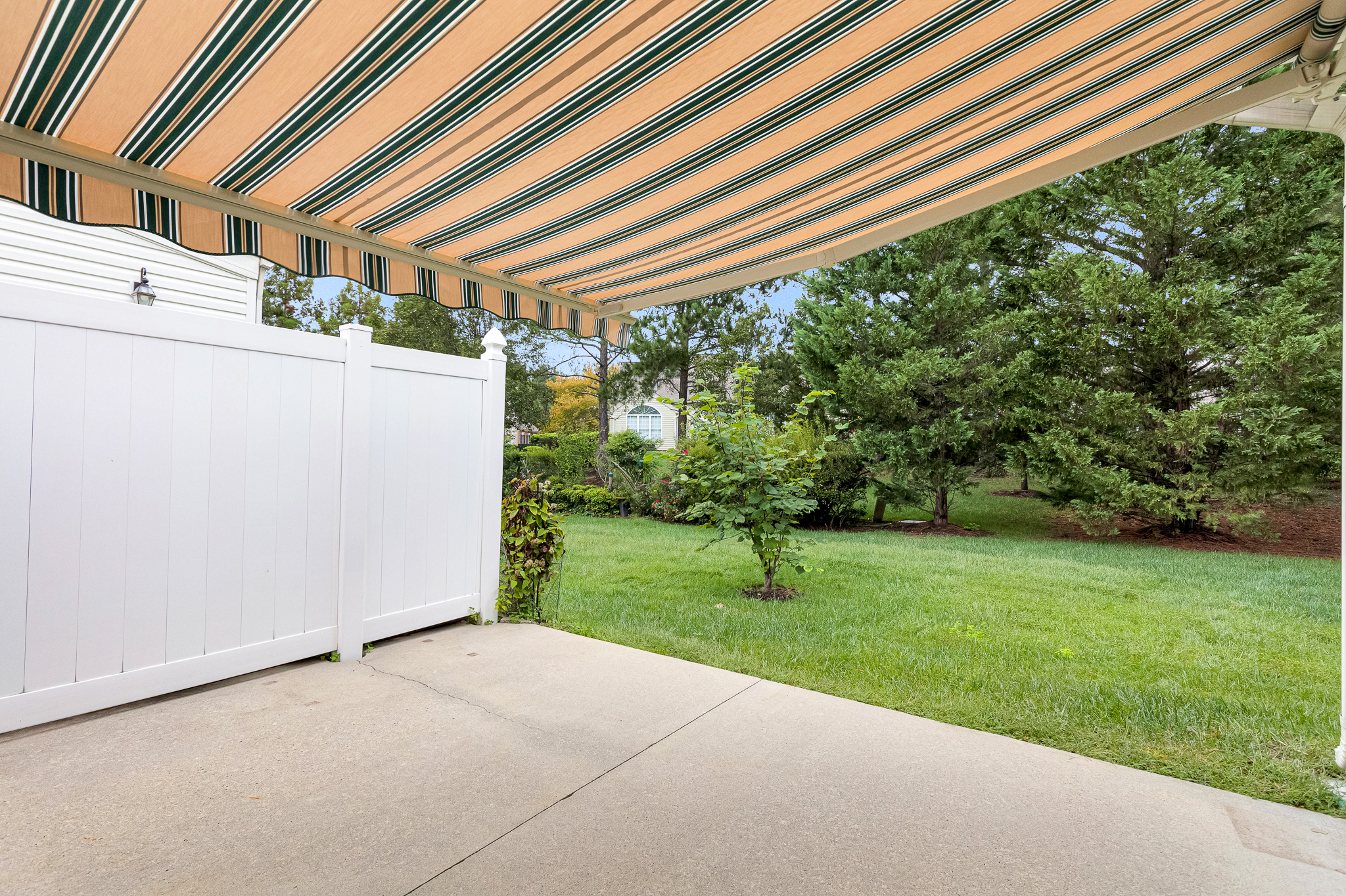  10116 Locklies Drive, Glen Allen, VA 23060 - 物件實景