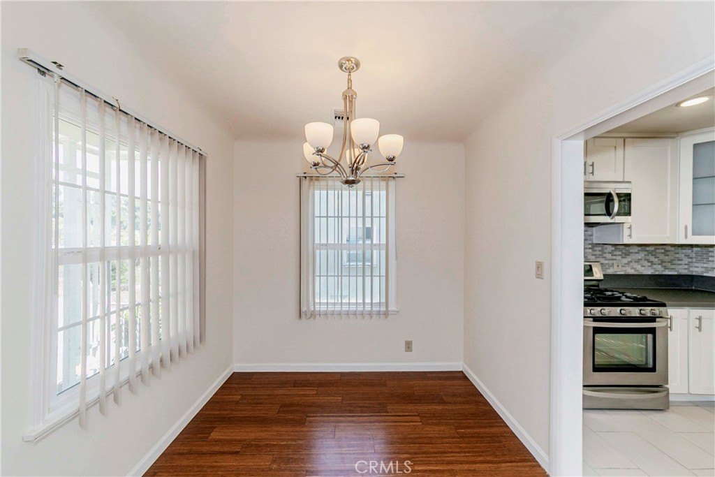La Crescenta, California, 91214, United States, 3 Bedrooms Bedrooms, ,2 BathroomsBathrooms,Residential,For Sale,1926243