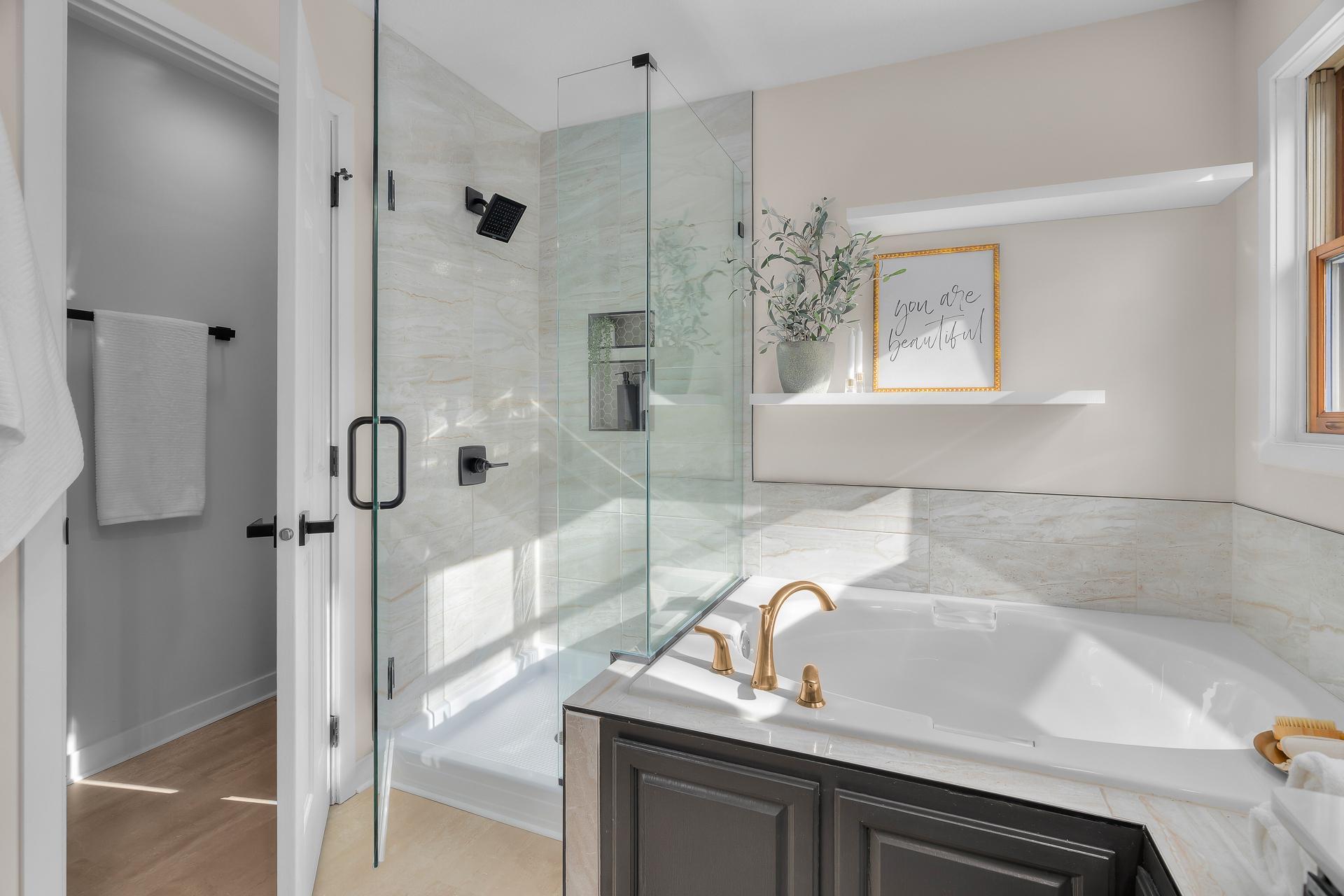 Eden Prairie, Minnesota, 55347, United States, 4 Bedrooms Bedrooms, ,4 BathroomsBathrooms,Residential,For Sale,1993292