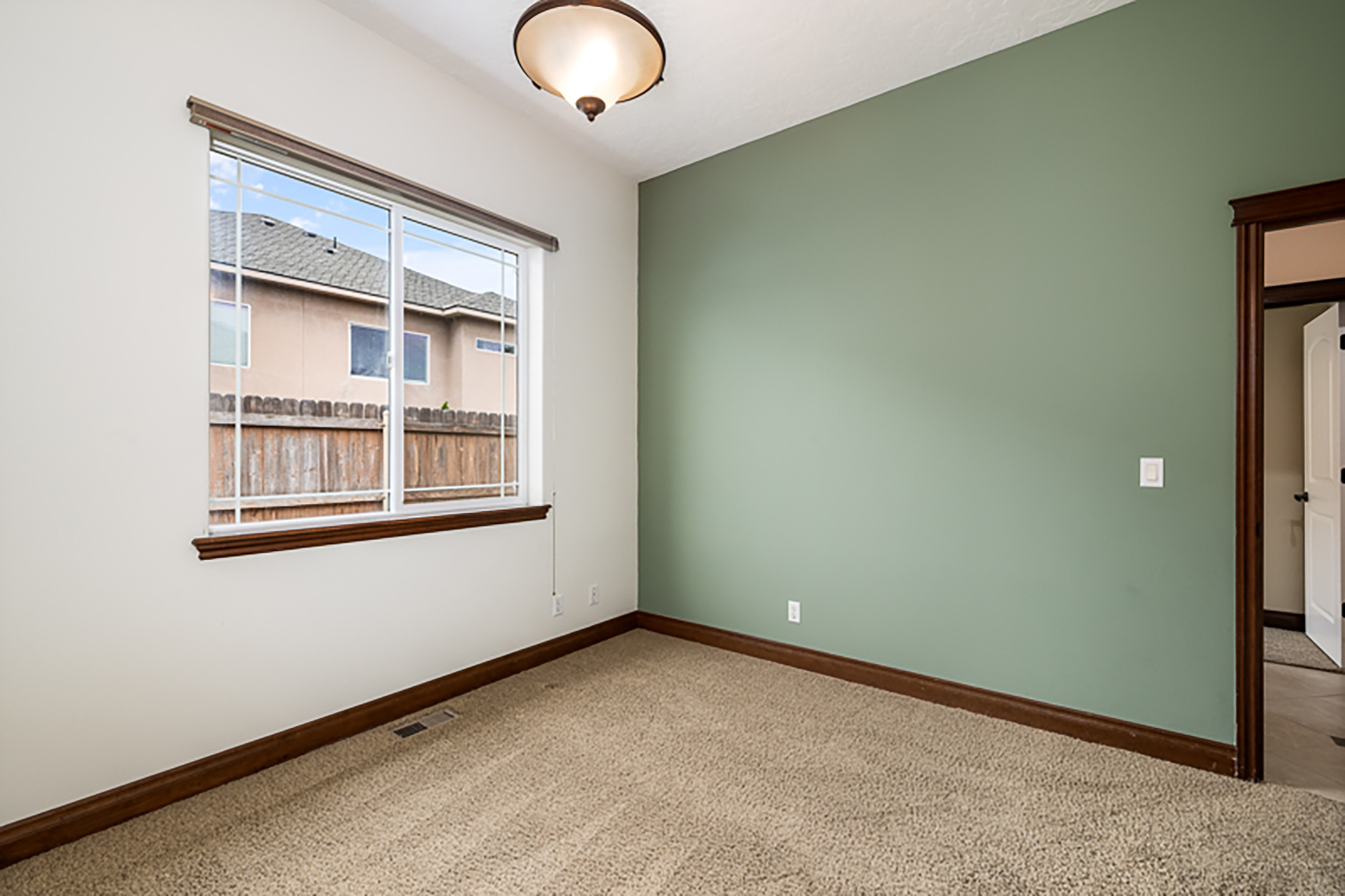  Canyon Lakes Highly Upgraded 1 Story Home - 物件實景