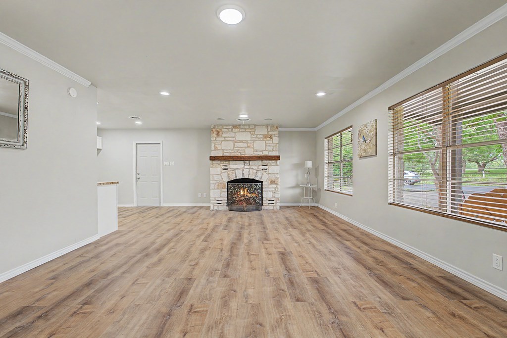 Fredericksburg, Texas, 78624, United States, 3 Bedrooms Bedrooms, ,2 BathroomsBathrooms,Residential,For Sale,2049407
