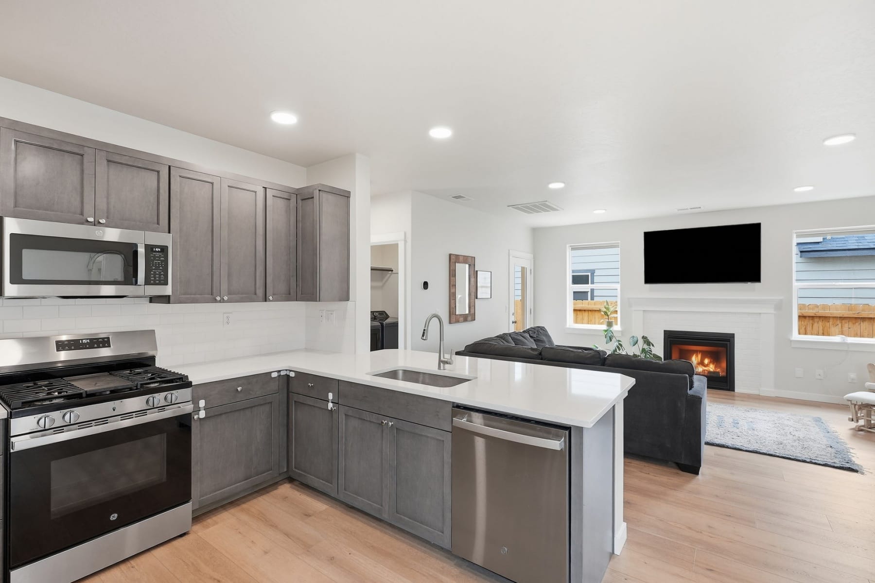  3774 NW 7th Lane Redmond, OR 97756 - 物件實景