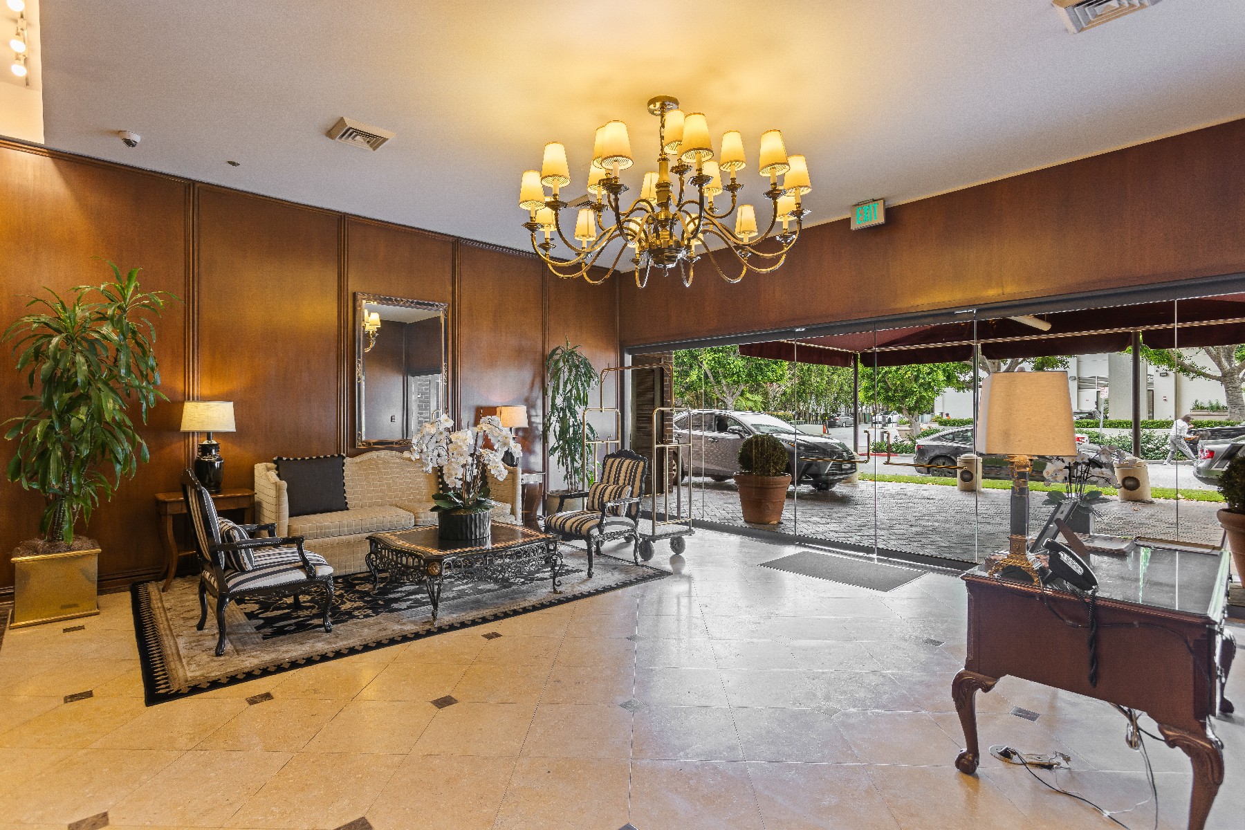  10550 Wilshire Boulevard #302, Los Angeles, CA 90024 - 物件實景