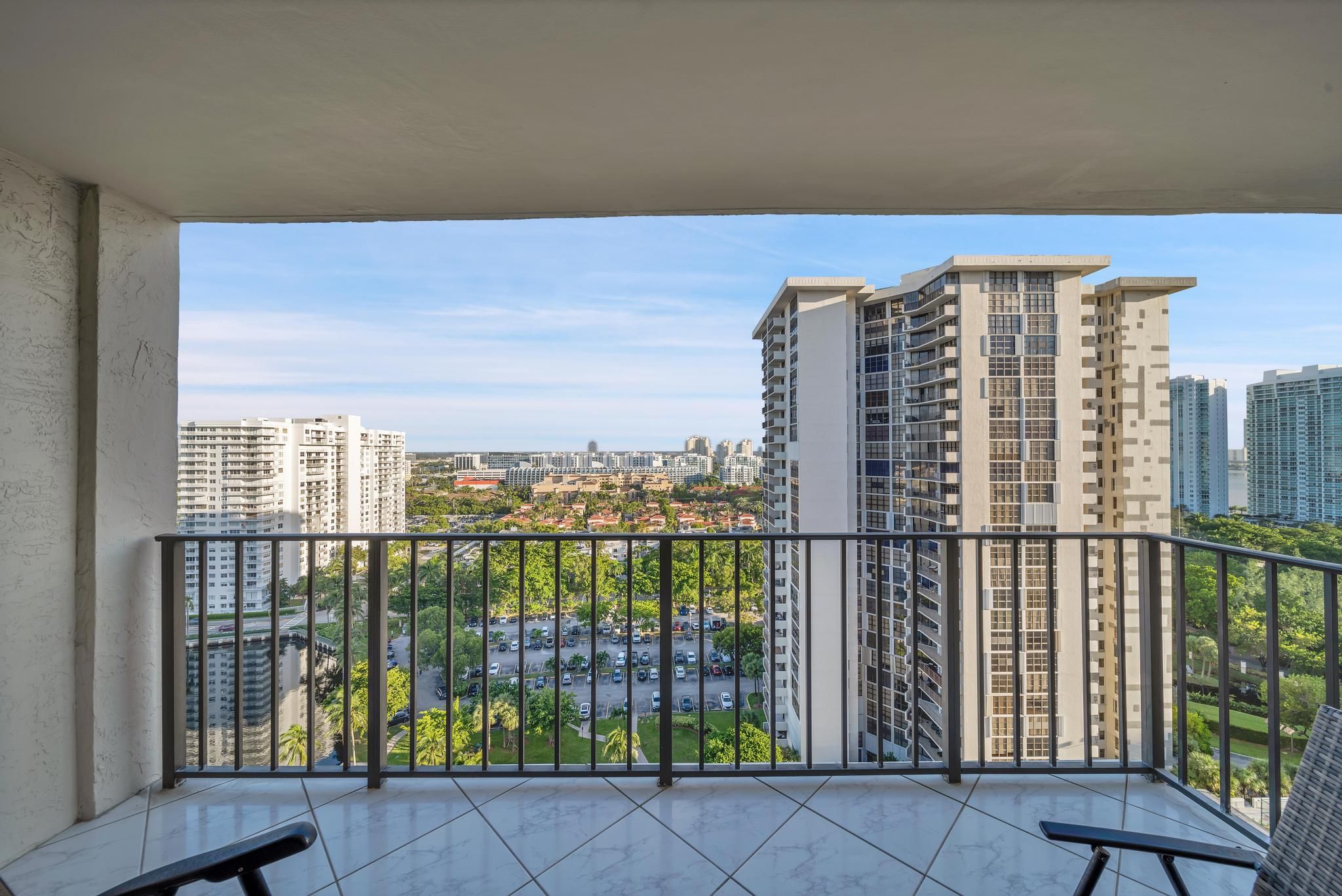  18151 NE 31st Ct, Aventura, FL, 33160 - 物件實景