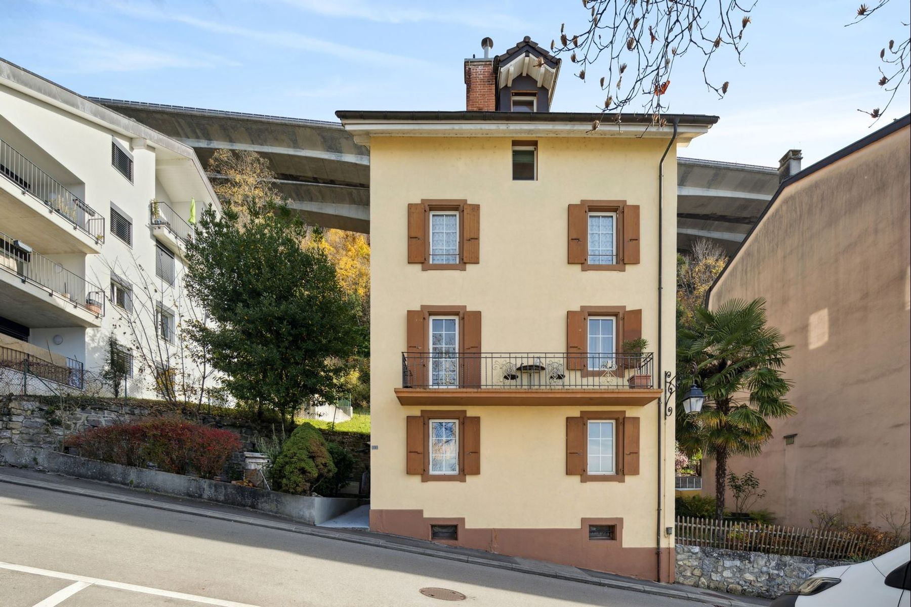  In the heart of Veytaux - Ideally located building - 物件實景