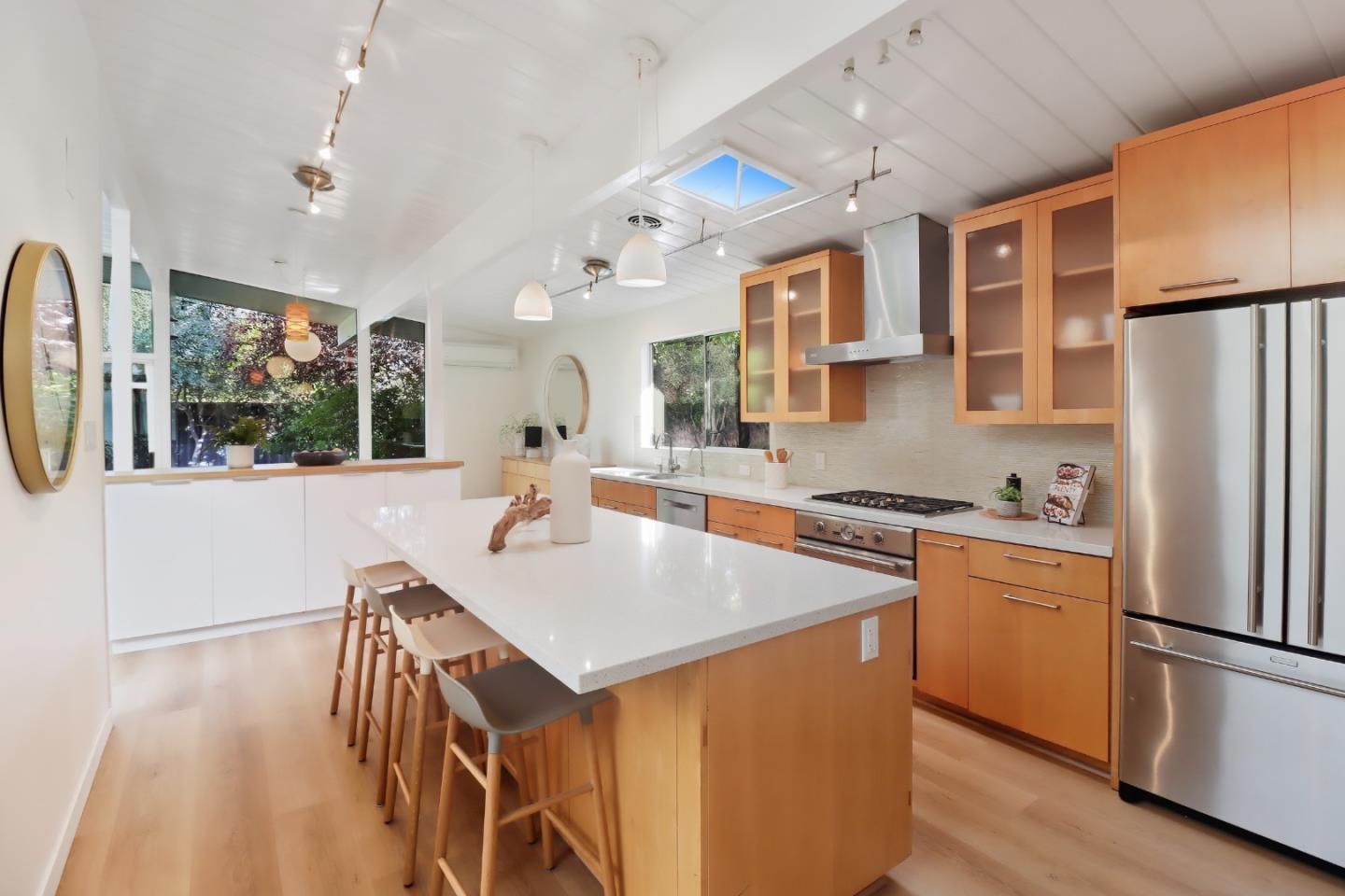 Cupertino, California, 95014, United States, 4 Bedrooms Bedrooms, ,2 BathroomsBathrooms,Residential,For Sale,1986289