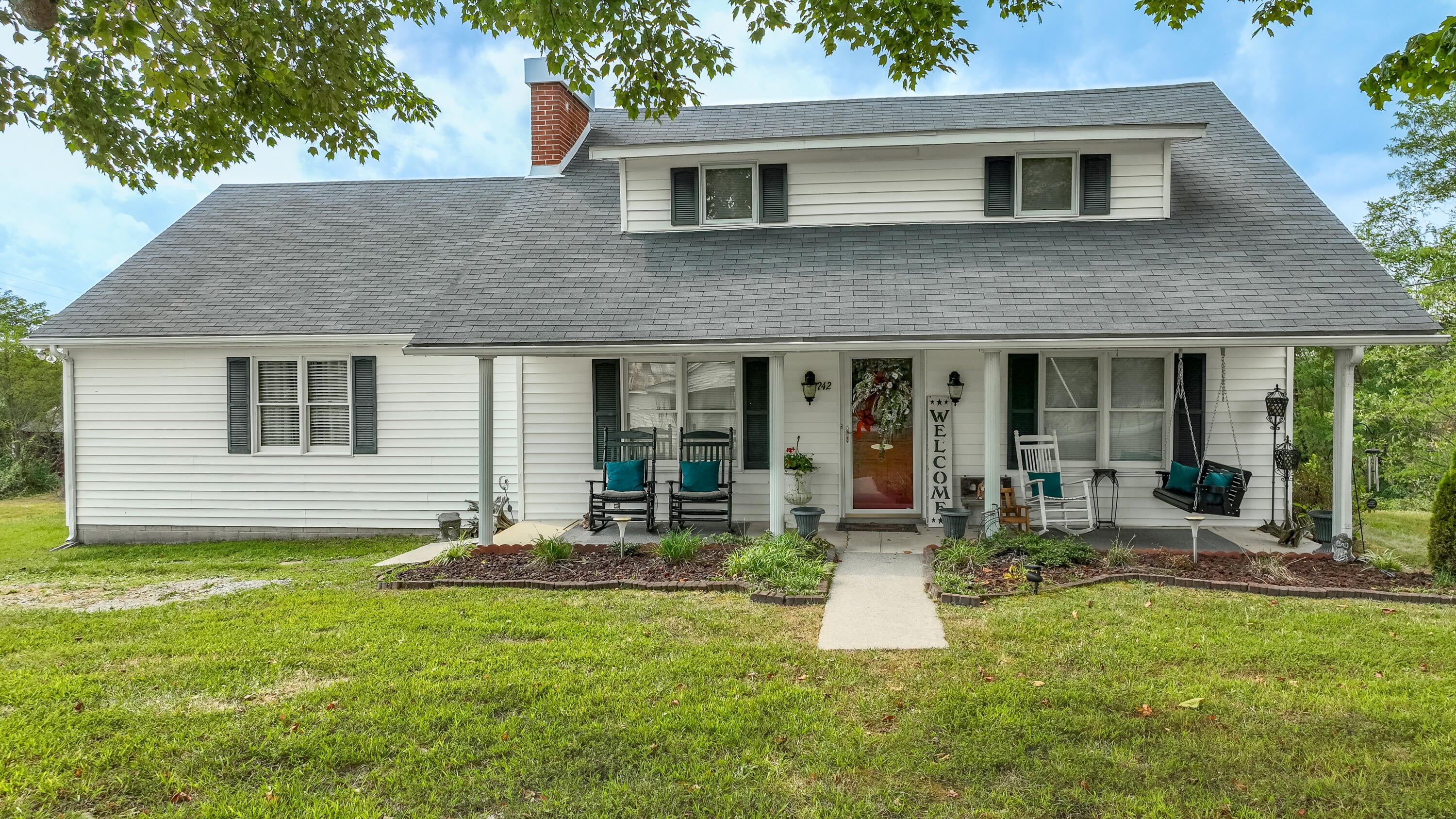 McKee, Kentucky, 40447, United States, 4 Bedrooms Bedrooms, ,2 BathroomsBathrooms,Residential,For Sale,1981490