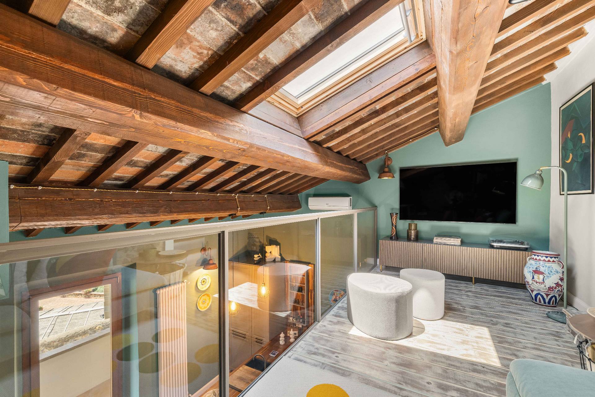 Firenze, Firenze, 50100, IT, 3 Bedrooms Bedrooms, ,3 BathroomsBathrooms,Residential,For Sale,1882451