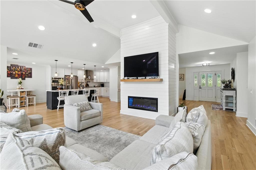 Lawrenceville, Georgia, 30045, United States, 4 Bedrooms Bedrooms, ,3 BathroomsBathrooms,Residential,For Sale,1941302