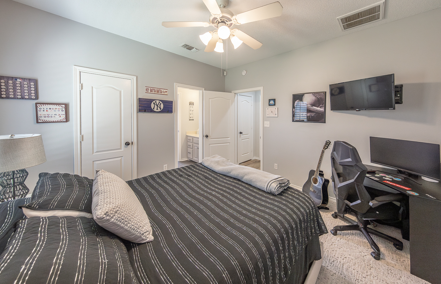 Lubbock, Texas, 79407, United States, 4 Bedrooms Bedrooms, ,4 BathroomsBathrooms,Residential,For Sale,1901275