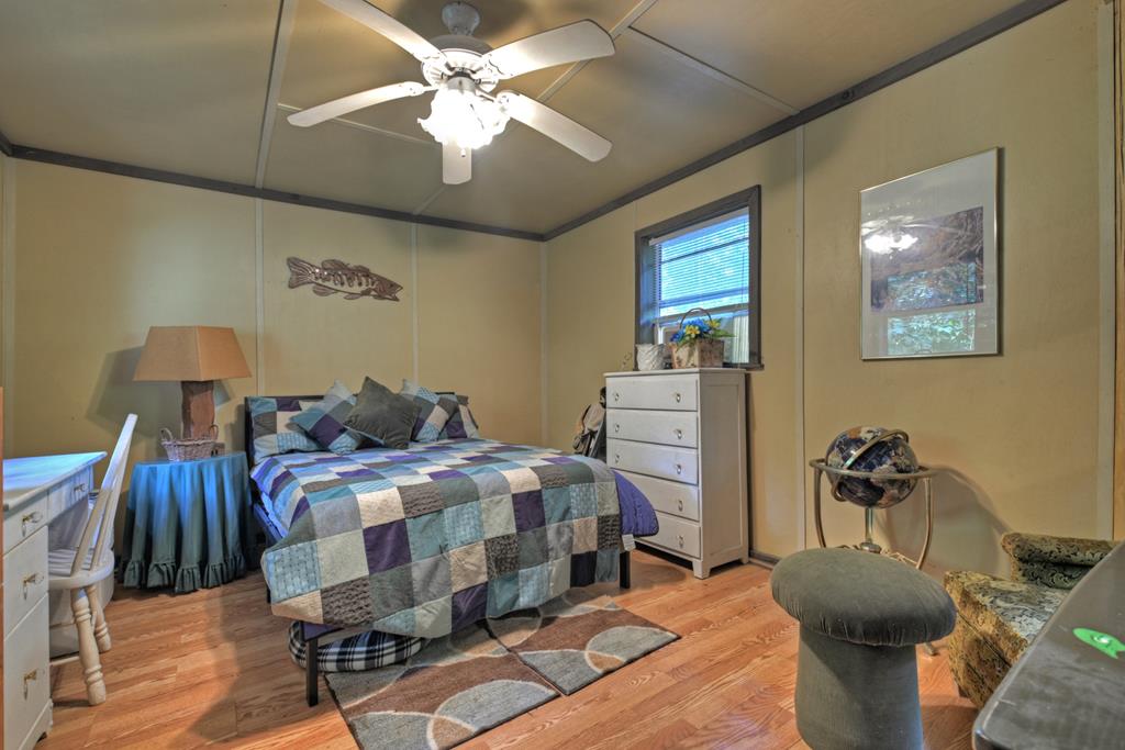 Blue Ridge, Georgia, 30513, United States, 4 Bedrooms Bedrooms, ,4 BathroomsBathrooms,Residential,For Sale,1859104