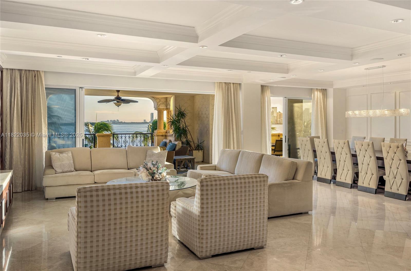 Miami Beach, Florida, 33109, United States, 4 Bedrooms Bedrooms, ,5 BathroomsBathrooms,Residential,For Sale,1858319