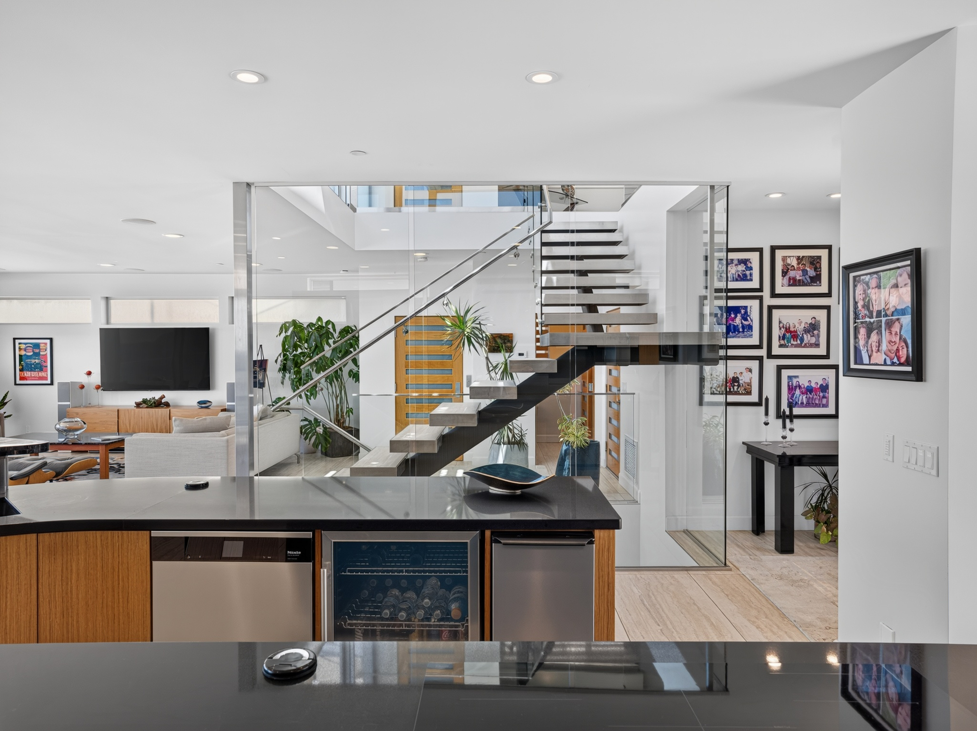  737 Esplanade, Redondo Beach, CA 90277 - 物件實景