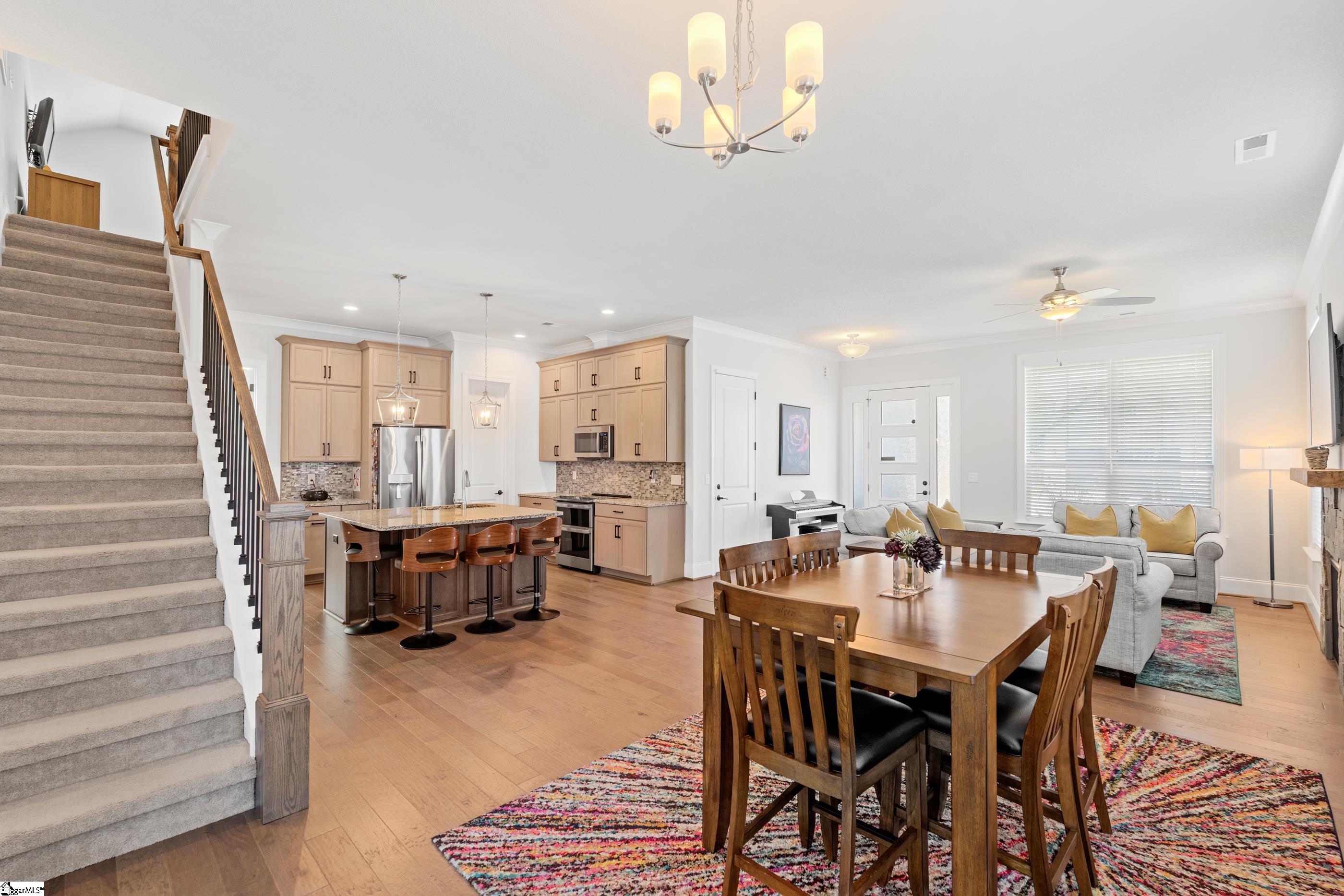 Simpsonville, South Carolina, 29680, United States, 4 Bedrooms Bedrooms, ,3 BathroomsBathrooms,Residential,For Sale,1925678