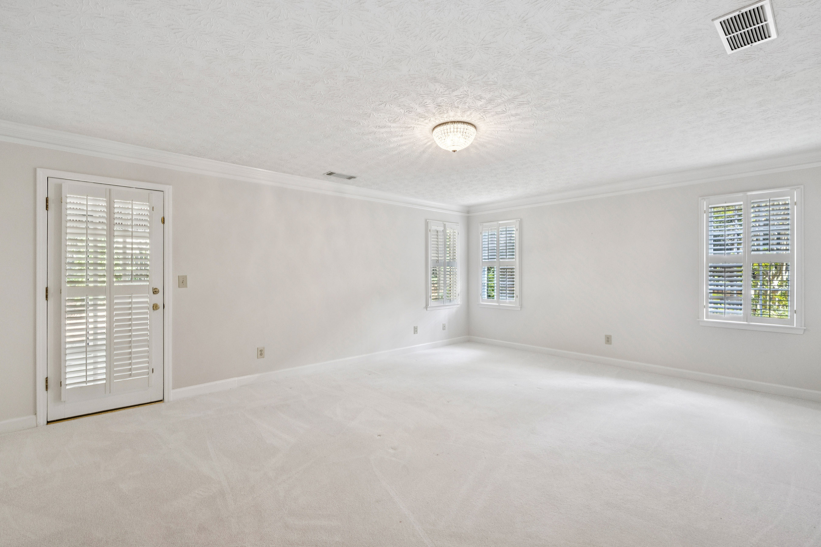  Beautifully Maintained Brick Home on Quiet Cul-de-sac Near Downtown Roswell - 物件實景