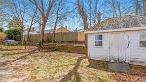 Providence, Rhode Island, 02906, United States, 6 Bedrooms Bedrooms, ,3 BathroomsBathrooms,Residential,For Sale,1915175
